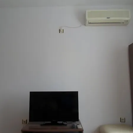 Апартамент Sunny Day 3 Rent